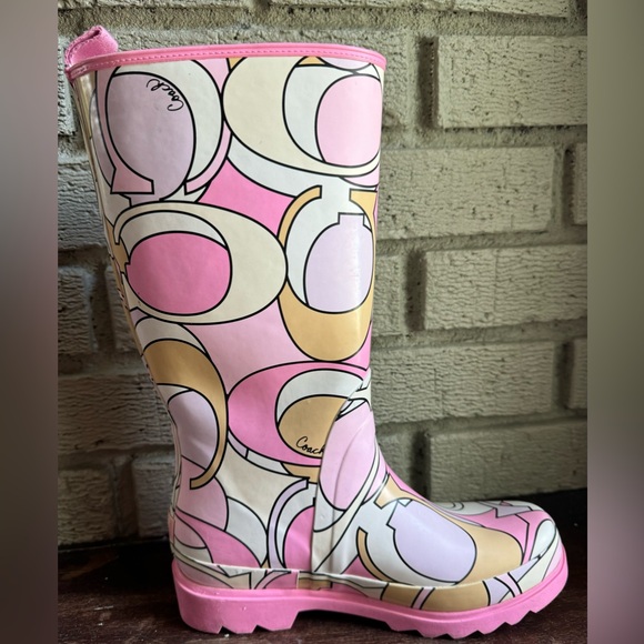 Coach Logo Paisley Pink Rain/Mud Boot- Size 6B - Picture 4 of 9